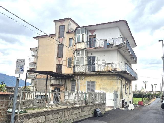 Appartamento in vendita di 108 m² in Via Capone, 1