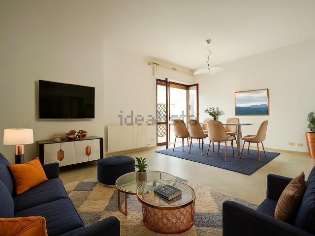 Appartamento in vendita di 108 m² in Via Carlo Giovanni Sforza