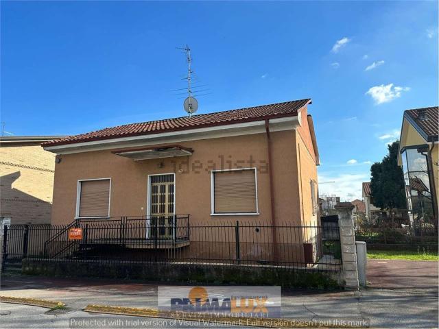 Appartamento in vendita di 108 m² in Via Adamello