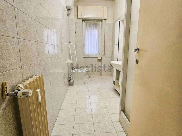 Appartamento in vendita di 108 m² in Via Alò Giovannoli, 7