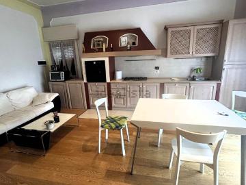 Appartamento in vendita di 108 m² in Via Borromeo