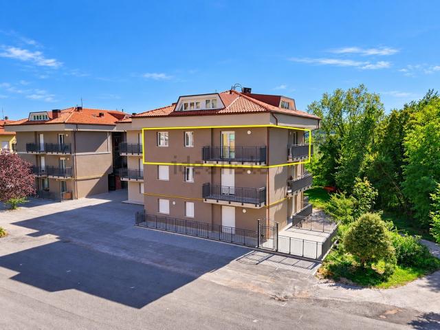 Appartamento in vendita di 108 m² in Via Beniamino Gigli, 5