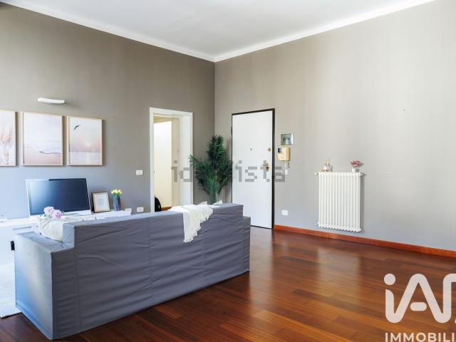Appartamento in vendita di 108 m² in Via G. Matteotti, 8