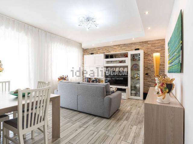 Appartamento in vendita di 108 m² in Via Galileo Galilei