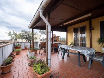 Appartamento in vendita di 108 m² in Via Giorgio Vasari