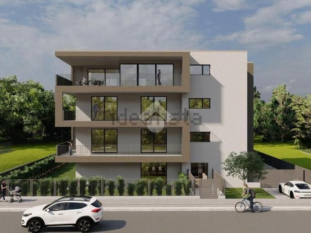 Appartamento in vendita di 108 m² in Via Giorgio Almirante