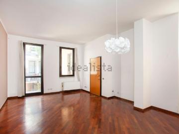 Appartamento in vendita di 108 m² in Via Giovanni Battista Trombini, 2