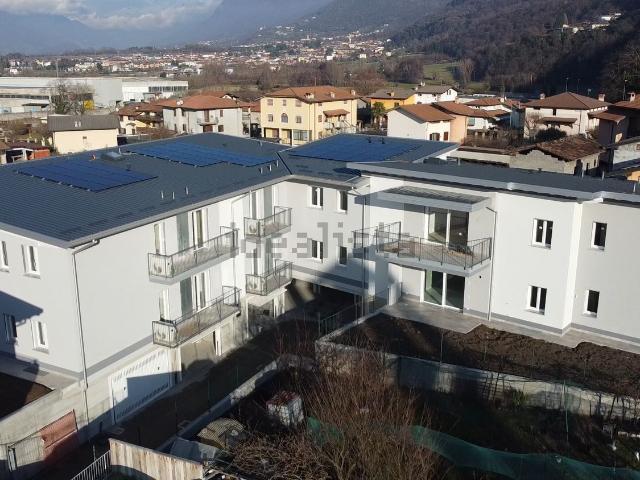 Appartamento in vendita di 108 m² in Via Giovanni Pascoli