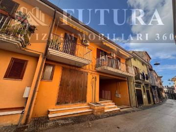 Appartamento in vendita di 108 m² in Via Guglielmo Marconi, 38