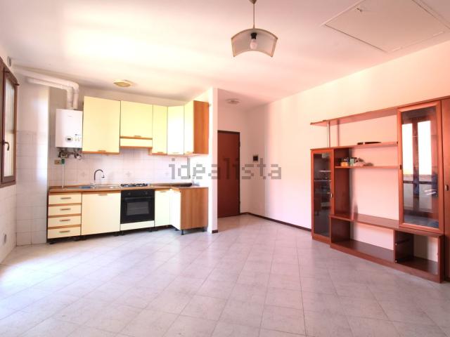 Appartamento in vendita di 108 m² in Via Dogaro
