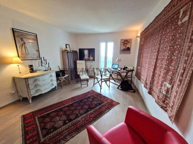 Appartamento in vendita di 108 m² in Via del Popolo
