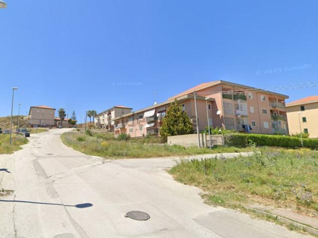 Appartamento in vendita di 108 m² in Via della Fratellanza