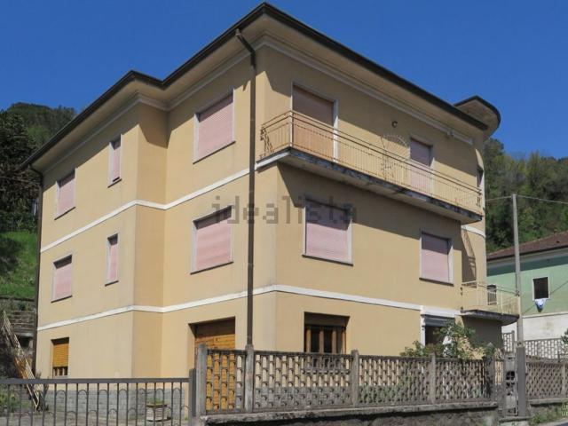 Appartamento in vendita di 108 m² in Via della Repubblica, 16