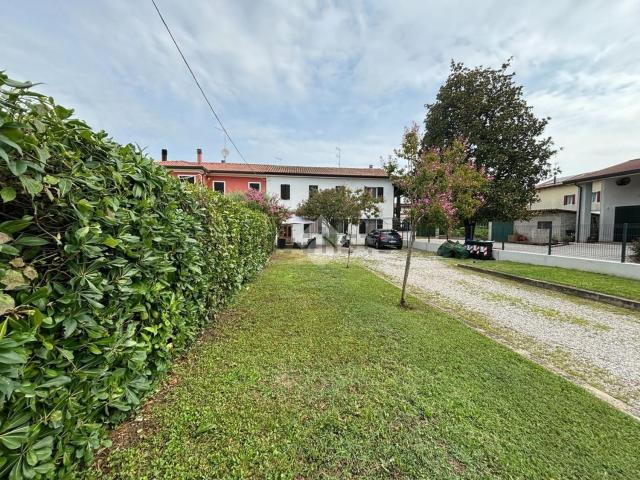 Appartamento in vendita di 108 m² in Via Enrico Fermi, 35