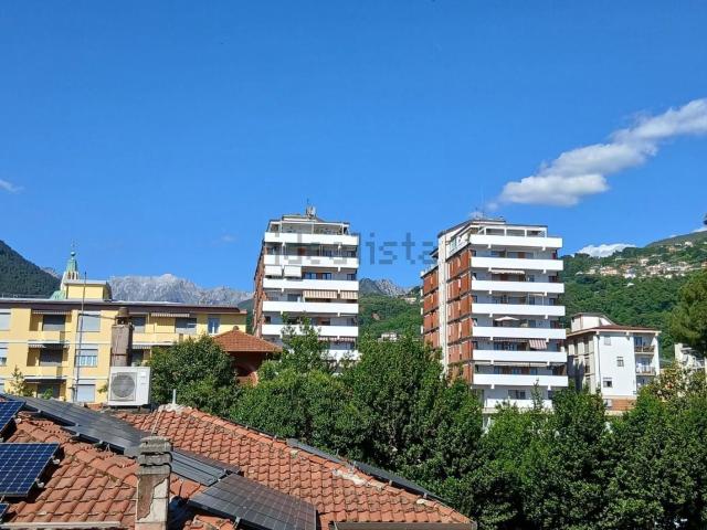 Appartamento in vendita di 108 m² in Via Enrico Fermi