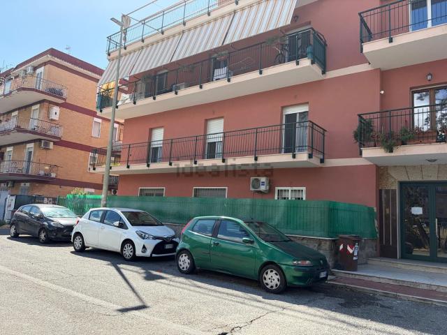 Appartamento in vendita di 108 m² in Via Formia, 21