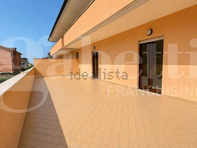 Appartamento in vendita di 108 m² in Via Iardino