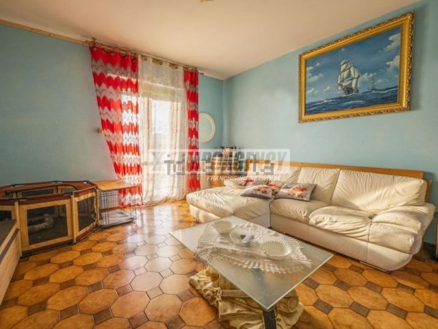 Appartamento in vendita di 108 m² in Via J.F. Kennedy