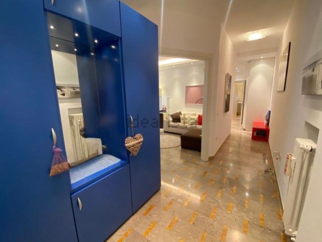 Appartamento in vendita di 108 m² in Via Jacopo Crescini, 63