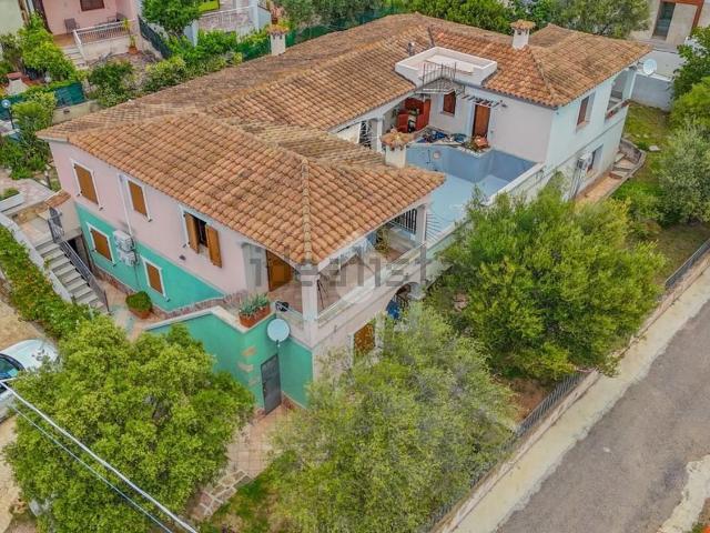 Appartamento in vendita di 108 m² in Via la Suaredda di Supra, 52