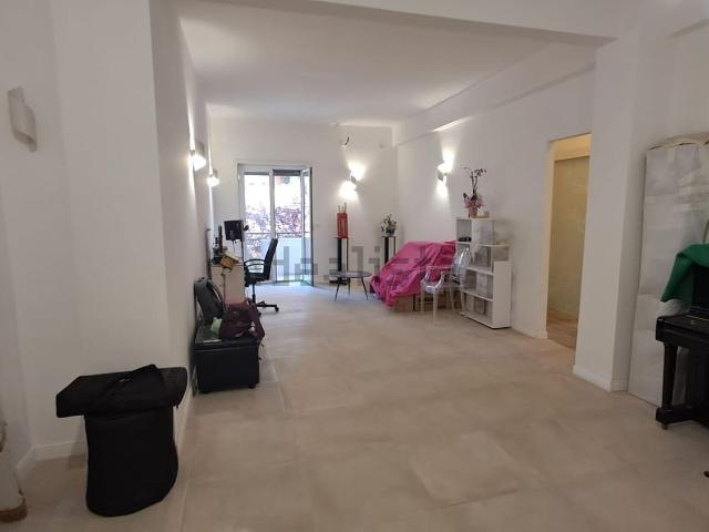 Appartamento in vendita di 108 m² in Via Leopoldo Ruspoli