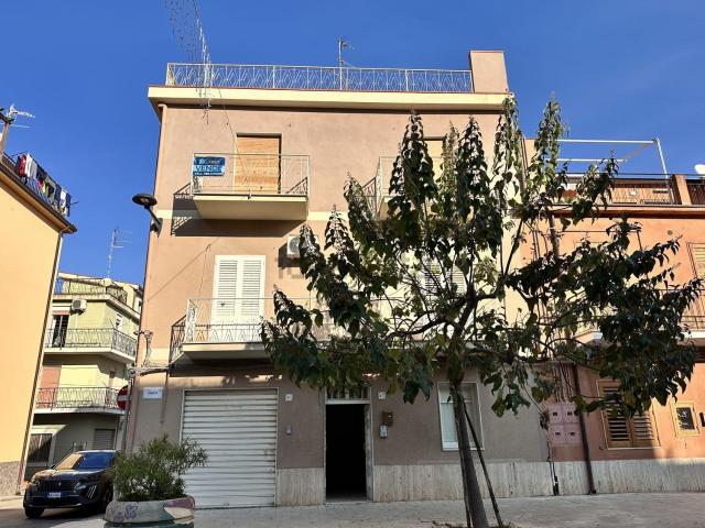 Appartamento in vendita di 108 m² in Via Libertà, 43