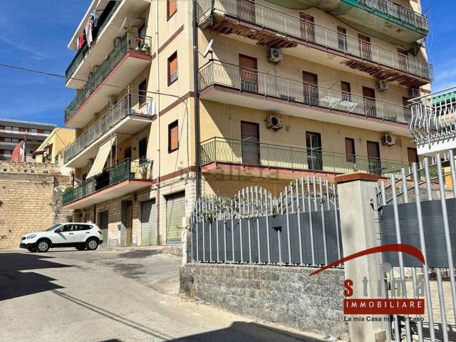 Appartamento in vendita di 108 m² in Via Marche, 21