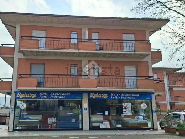 Appartamento in vendita di 108 m² in Via Salaria, 280