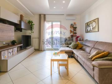 Appartamento in vendita di 108 m² in Via San T. Lombardo, 13