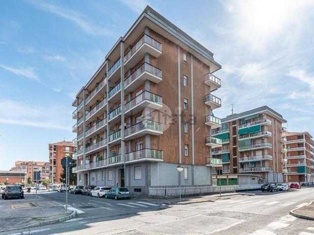 Appartamento in vendita di 108 m² in Via Sassari, 21