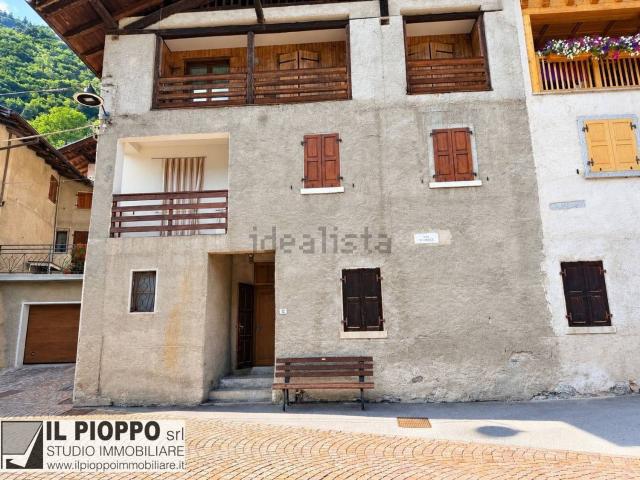 Appartamento in vendita di 108 m² in Via Scaricle, 12