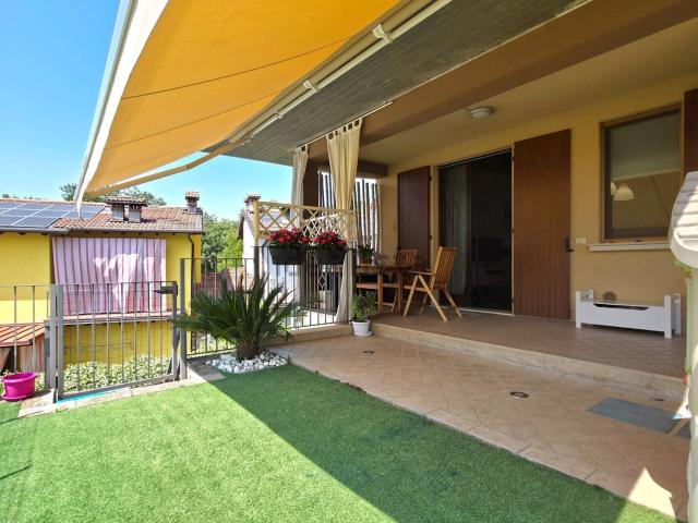 Appartamento in vendita di 108 m² in Via Schia, 25