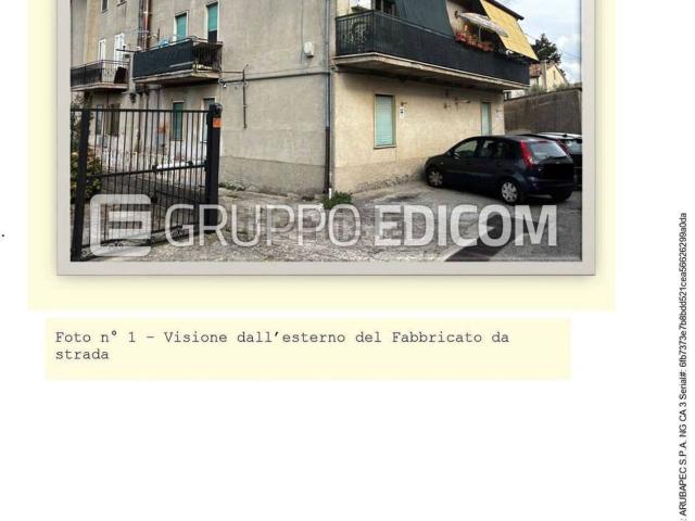 Appartamento in vendita di 108 m² in Via Serritani