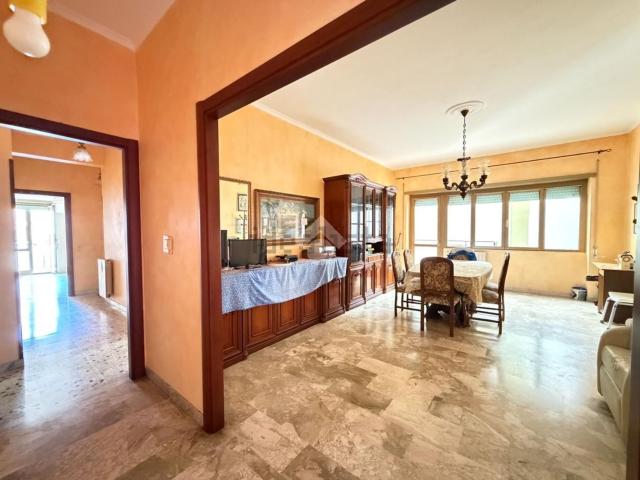 Appartamento in vendita di 108 m² in Via Pontinia, 19