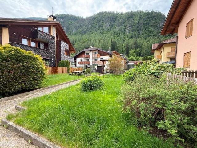 Appartamento in vendita di 108 m² in Via Padre Celestino Rizzi, 13