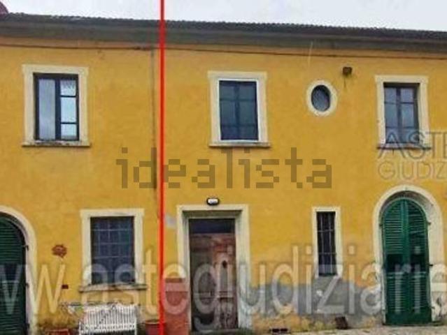 Appartamento in vendita di 108 m² in Via Provinciale di Montalbano