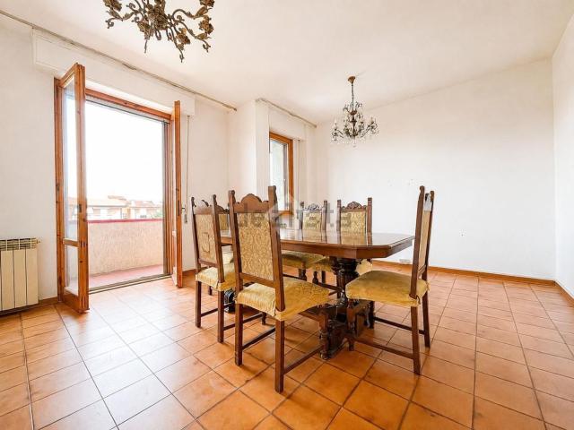 Appartamento in vendita di 108 m² in Via Romagna, 3