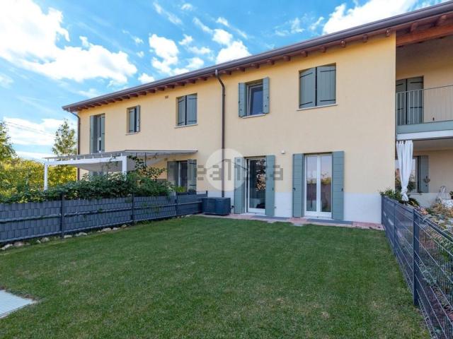 Appartamento in vendita di 108 m² in Via Rosa, 14