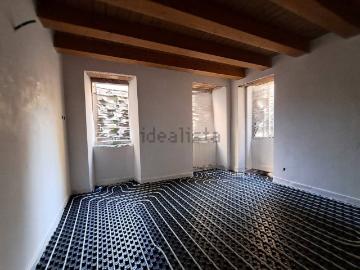 Appartamento in vendita di 108 m² in Via Tornasacco