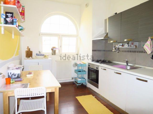 Appartamento in vendita di 108 m² in Via Vittorio Veneto, 29