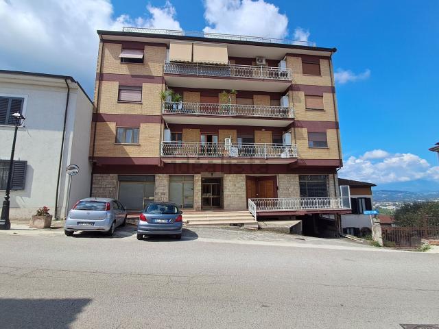 Appartamento in vendita di 108 m² in Via Virilassi, 1