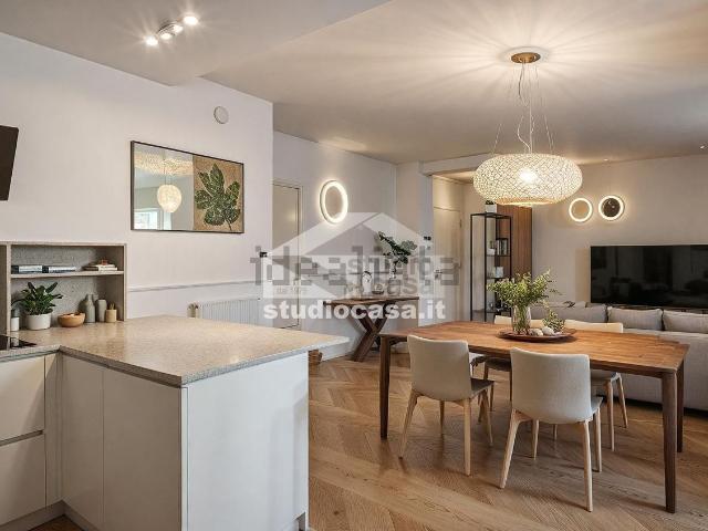 Appartamento in vendita di 108 m² in Via Zanica