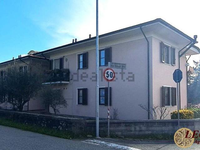 Appartamento in vendita di 108 m² in Viale Italia, 72