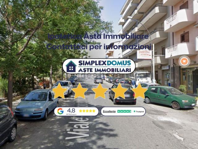 Appartamento in vendita di 108 m² in Viale Laboccetta
