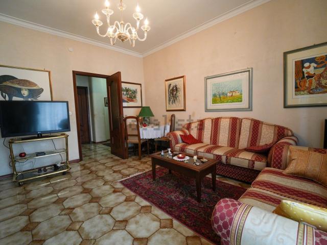 Appartamento in vendita di 108 m² in Viale Raffaello Sanzio, 20
