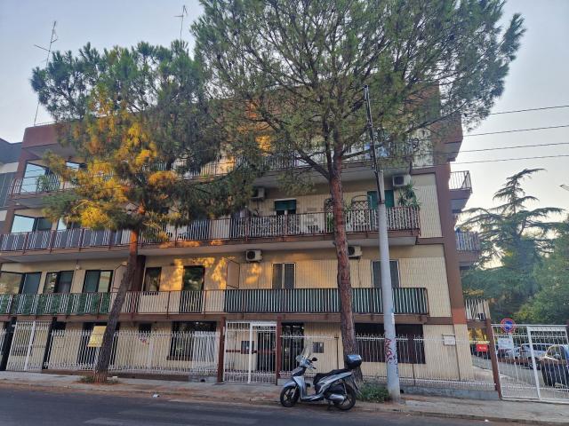 Appartamento in vendita di 108 m² in Corso Alcide de Gasperi, 403