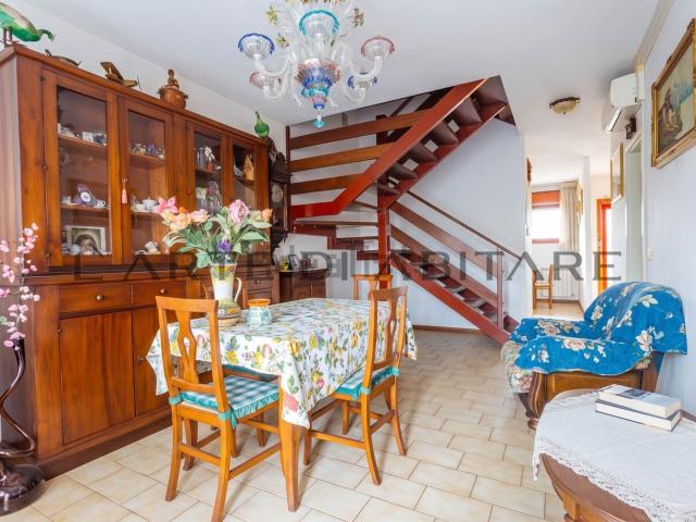 Appartamento in vendita di 108 m² in Piazza napoli, 9