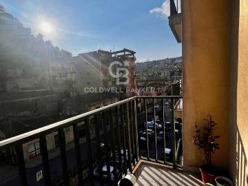 Appartamento in vendita di 108 m² in Strada Correri, 84