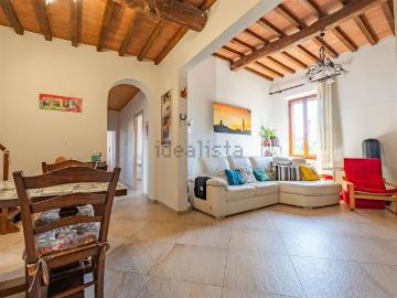 Appartamento in vendita di 108 m² in Strada degli Agostoli