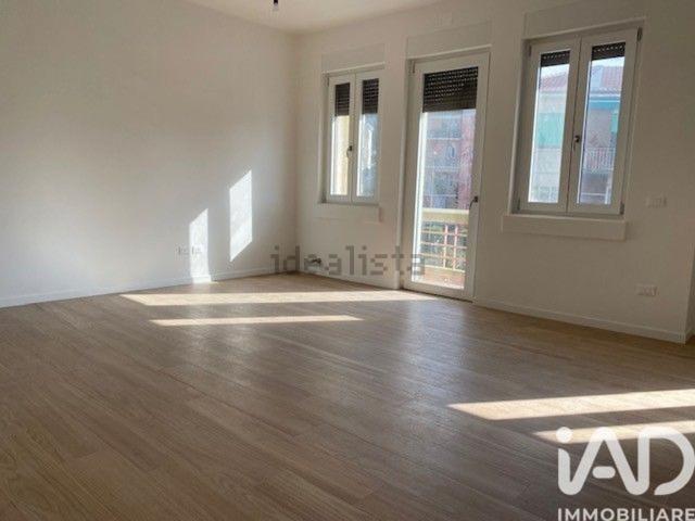Appartamento in vendita di 108 m² in Strada Postumia